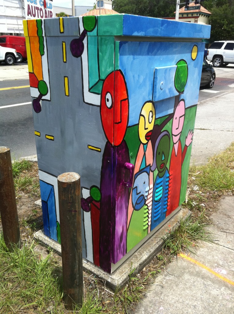 Artist: Lee Vandergrift    Location: Colonial Drive & Ferncreek Avenue